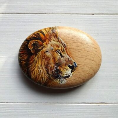 lion art pebble shop mini art claire Cerysanne groves shop