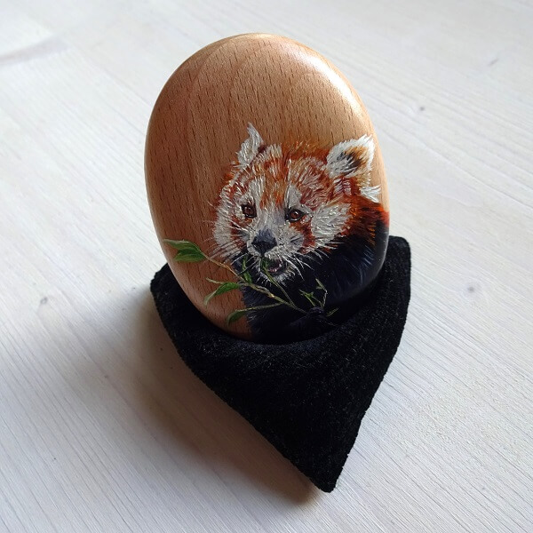 Red Panda Art Pebble - Image 2